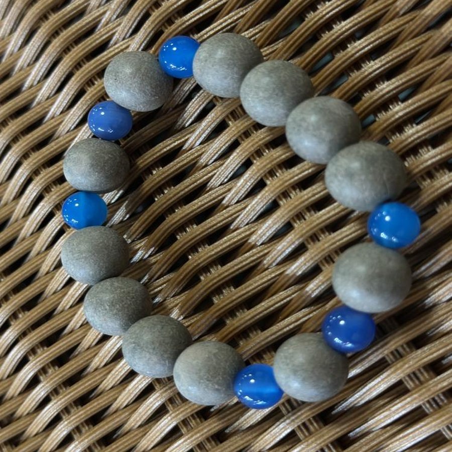Metal · Clear Grove bracelet, grey beads with blue accents